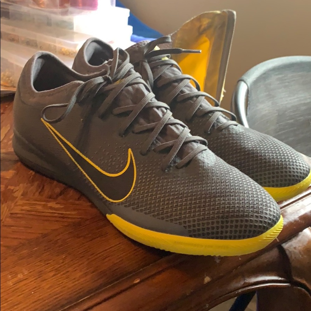 Nike Mercurial NEW *Make an offer